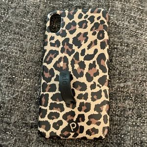 Leopard Print Loopy Case